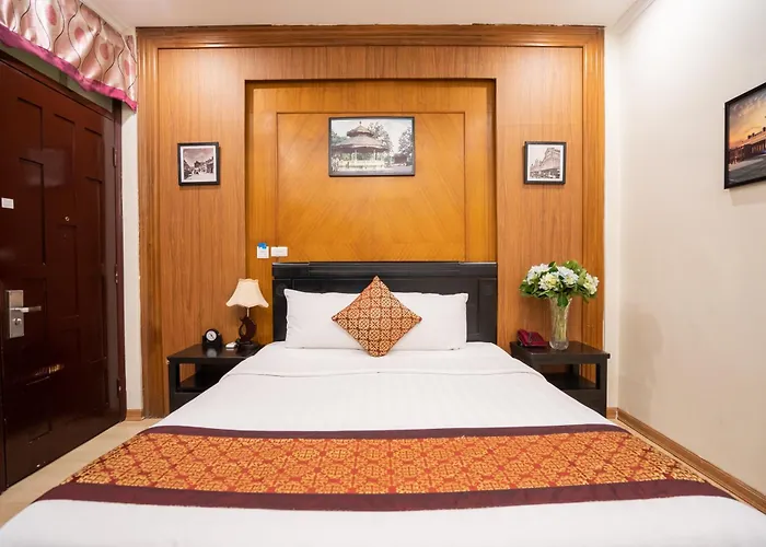 Ha Noi Lake View Hotel & Travel